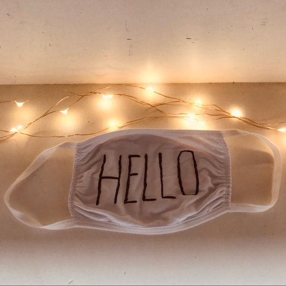 Hello Mask - Picture 3 of 4